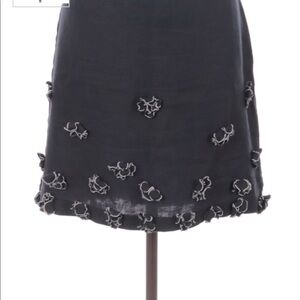 Romantic navy blue floral linen skirt.